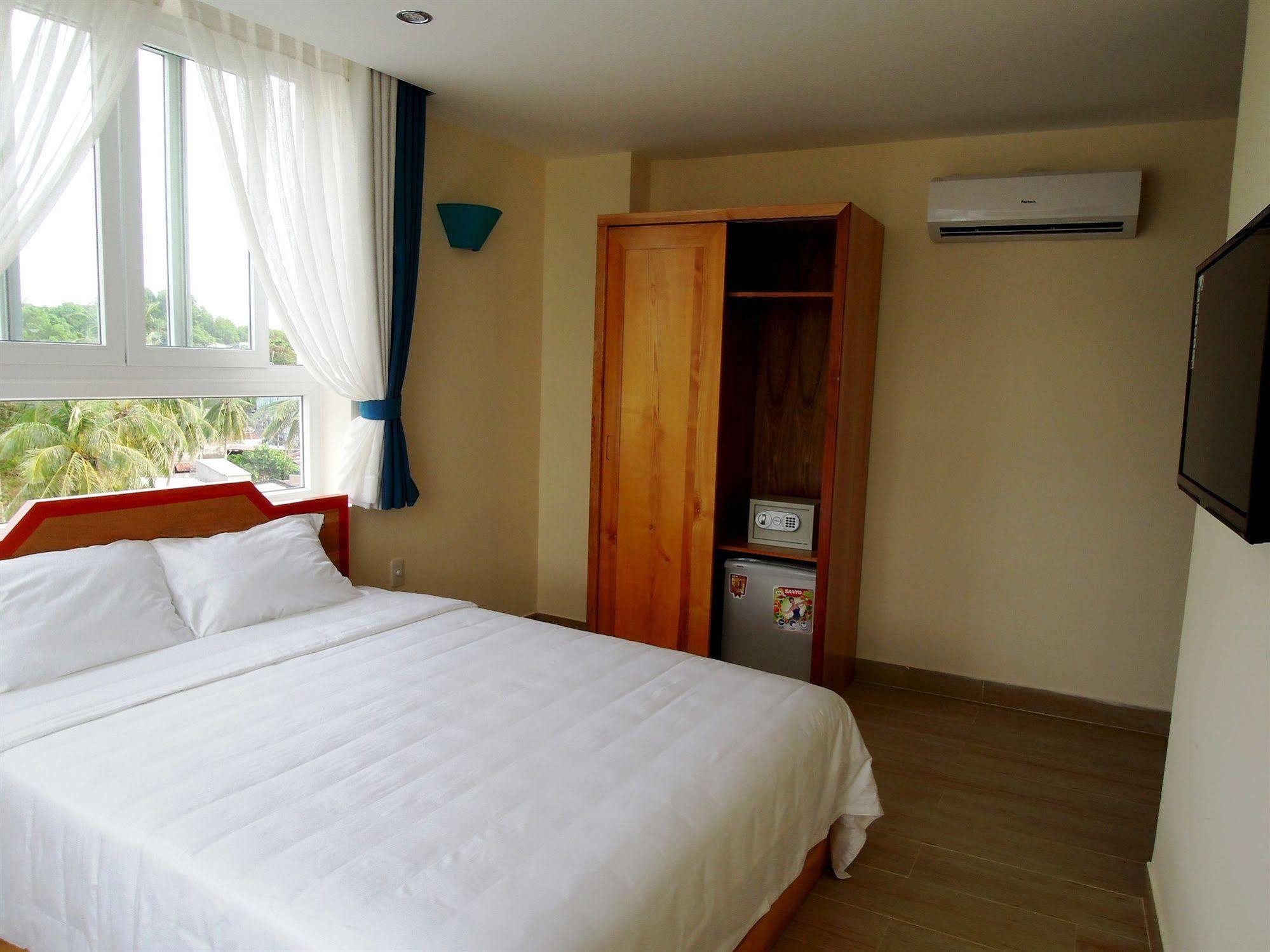 Gia Huy Hotel Phu Quoc Esterno foto