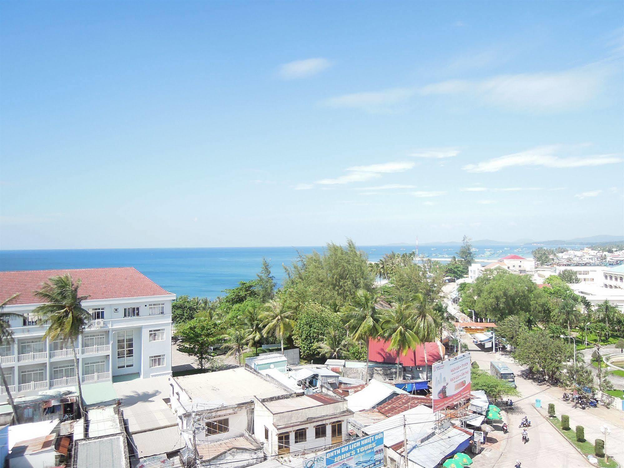 Gia Huy Hotel Phu Quoc Esterno foto