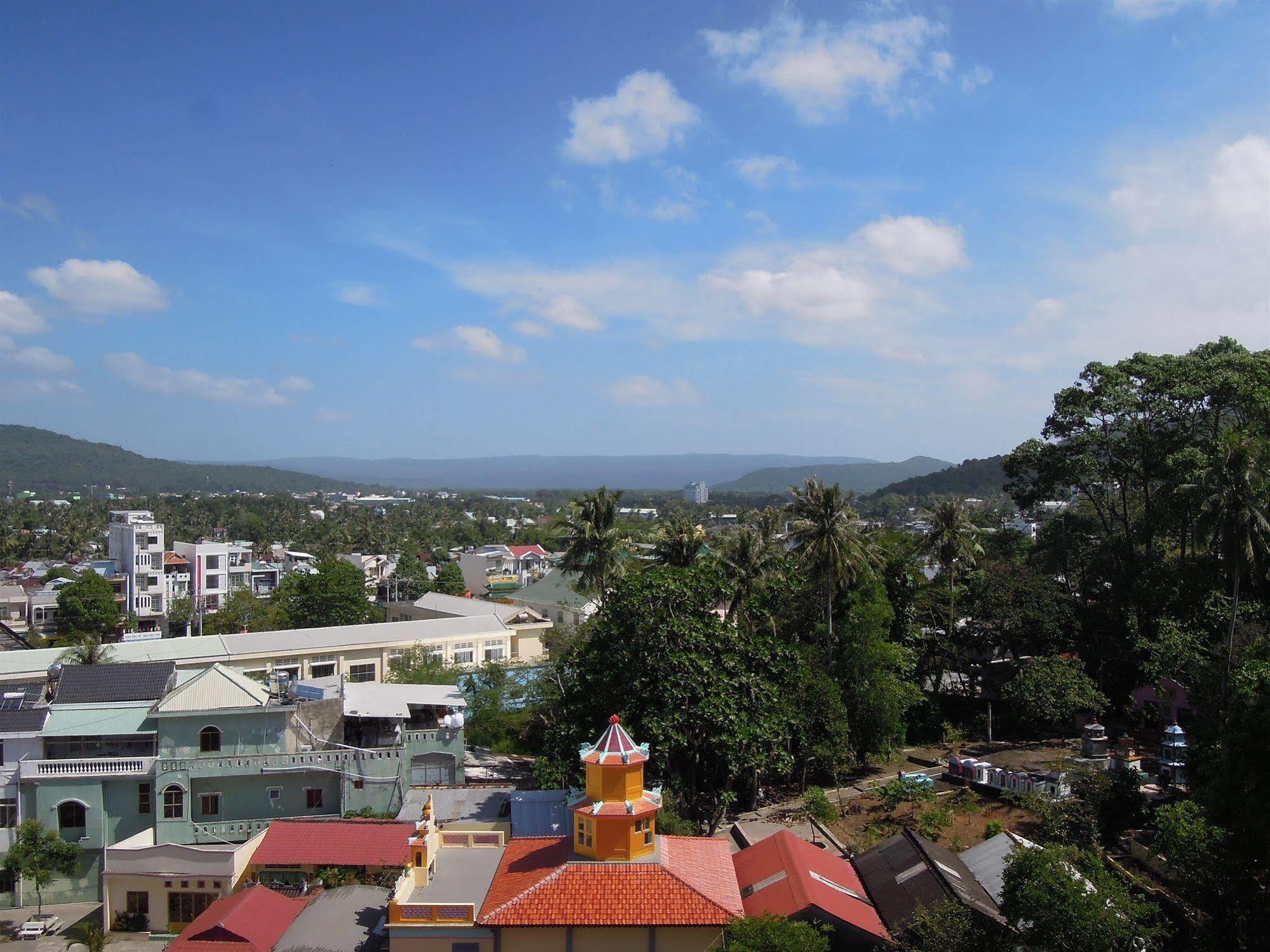 Gia Huy Hotel Phu Quoc Esterno foto