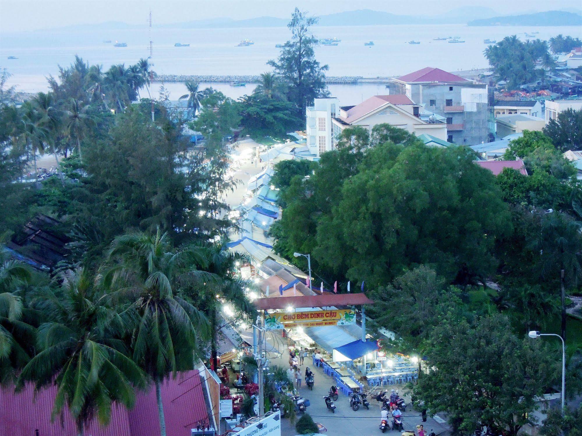 Gia Huy Hotel Phu Quoc Esterno foto